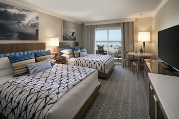 Superior Room, 2 Queen Beds, Oceanfront