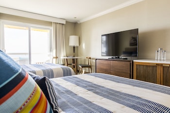 Superior Room, 2 Queen Beds (Partial View 2 Queens)