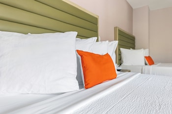 Room, 2 Queen Beds