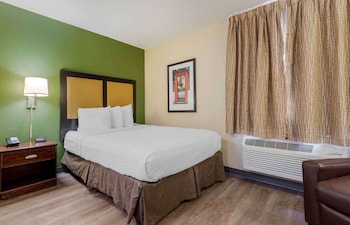 Studio, 1 Queen Bed, Non Smoking