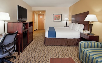 Standard Room, 1 King Bed with Sofa bed