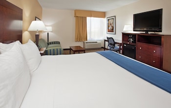 Standard Room, 1 King Bed