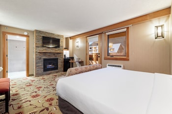 Mountain View King Suite, Balcony