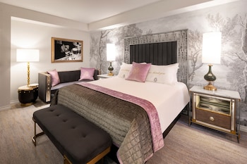 Vanderpump Room, 1 King, Strip View