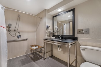 Deluxe Room, 2 Queen Beds, Accessible, Non Smoking