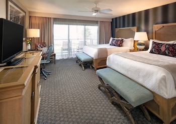 Room, 2 Queen Beds, Balcony, Ocean View