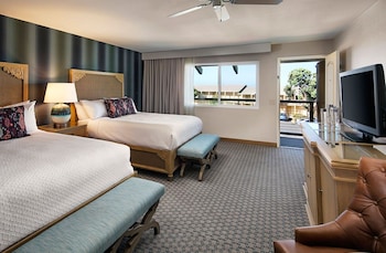 Room, 2 Queen Beds (Compass)