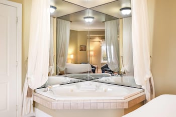 Presidential Suite, 1 Queen Bed, Non Smoking