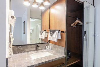 Standard Room, 2 Queen Beds (Dog Friendly)