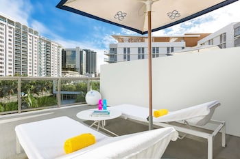 Room, 1 King Bed, Mobility Accessible, Terrace