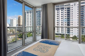 Room, 2 Queen Beds, Mobility Accessible, Balcony