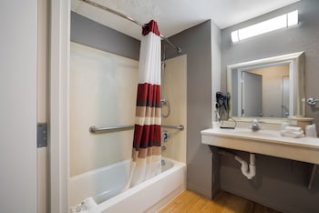 Standard Room, 2 Double Beds, Accessible (Smoke Free)