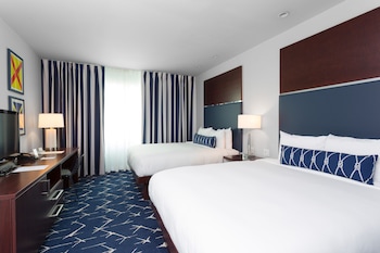 Deluxe Room, 2 Queen Beds