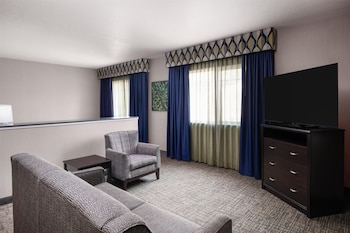 Suite, Multiple Beds, Non Smoking, Fireplace (with Sofabed)