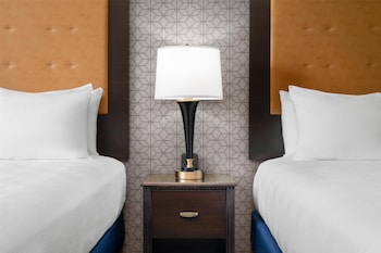 Standard Room, 2 Queen Beds, Non Smoking, Microwave