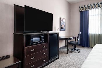 Standard Room, 1 King Bed, Non Smoking, Microwave