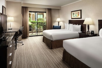 Two Double Beds Non-Smoking