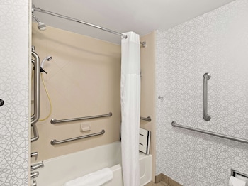 Room, 2 Queen Beds, Non Smoking