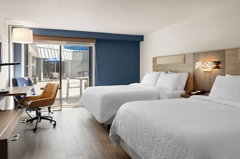 Standard Room, 2 Queen Beds, Hearing Accessible