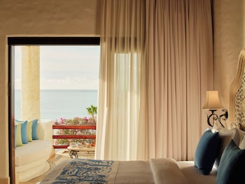 Two Bedroom Oceanview Penthouse Residence