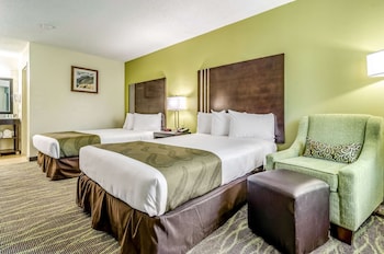 Standard Room, 2 Double Beds, Non Smoking
