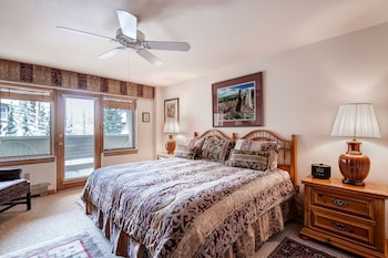 Condo, 1 Bedroom