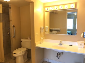 Standard Room, 2 Double Beds