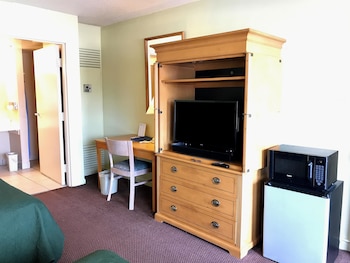 Standard Room, 2 Double Beds