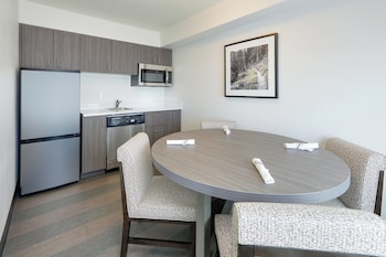 Suite, 1 King Bed with Sofa bed