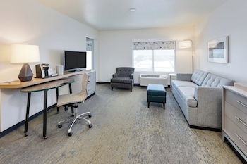 Suite, 1 King Bed with Sofa bed, Accessible (Communication)