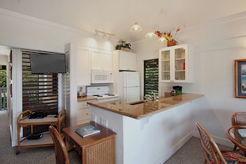 Room, 1 Bedroom, Partial Ocean View (Unit 249 ,1Bath)