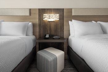 Standard Room, 2 Queen Beds