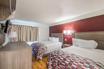 Standard Room, 2 Queen Beds, Smoking