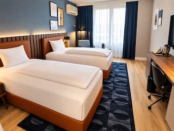 Standard Room, 2 Twin Beds