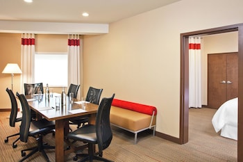 Suite, 1 Bedroom, Hearing Accessible, Kitchenette