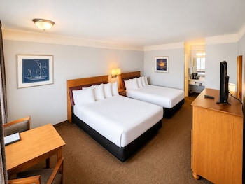 Room, 2 Queen Beds, Non Smoking