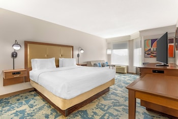 Junior Suite, 1 King Bed, Microwave