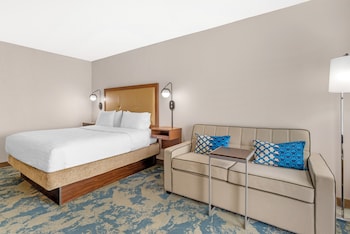 Junior Suite, 1 King Bed, Microwave