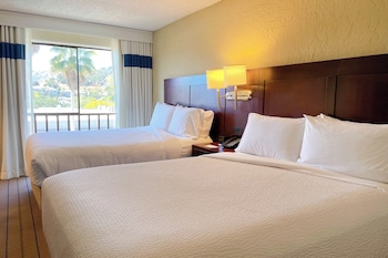 Deluxe Room, 2 Queen Beds