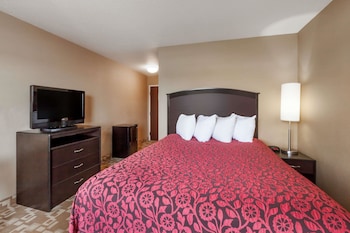 Standard Room, 1 Queen Bed