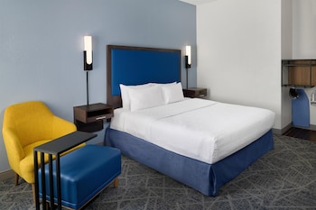 Room, 1 King Bed, Accessible, Non Smoking