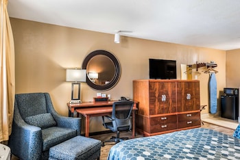 Standard Room, 2 Double Beds, Smoking