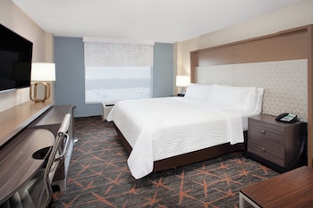 Standard Room, 1 King Bed, Accessible (Communications)