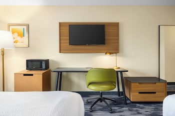 Room, 2 Double Beds (Mobility/Hearing Accessible, Tub)