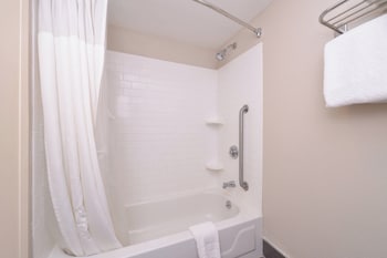 Room, 2 Double Beds (Mobility/Hearing Accessible, Tub)