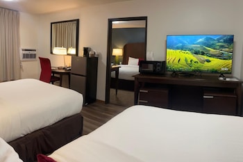 Room, 1 King Bed & 2 Double Beds, Non Smoking