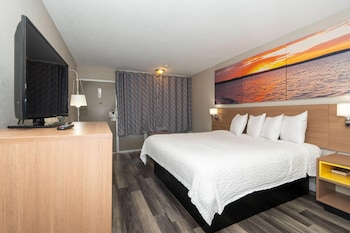 Standard Room, 1 King Bed