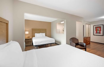 Standard Studio, 2 Queen Beds, Non Smoking
