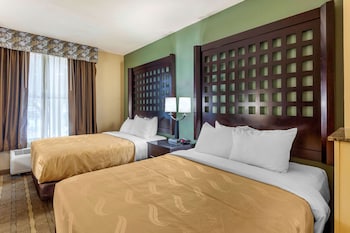 Room, 2 Queen Beds, Accessible, Non Smoking