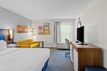 Room, 1 King Bed with Sofa bed, Microwave